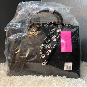 *Rare* Betsey Johnson Skull Purse Original Style